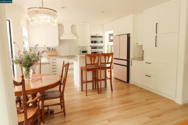 176 Newcastle Drive, Vallejo CA: https://media.crmls.org/mediaz/7720de84-f25a-4d3a-ac93-fa704d320f03.jpg