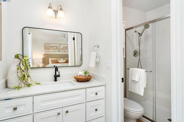 1001 Crellin Rd, Pleasanton CA: https://media.crmls.org/mediaz/7720e3d9-0ca9-4c51-b165-b07eccf171e6.jpg