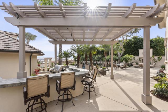 617 Gage Drive, San Diego CA: https://media.crmls.org/mediaz/7720f7c3-87bb-4d82-92db-fb9b33b4343f.jpg