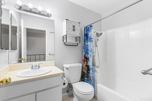 Detail Gallery Image 17 of 31 For 6670 Bell Bluff Ave, San Diego,  CA 92119 - 2 Beds | 1 Baths