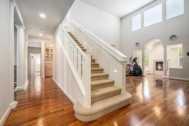 1964 Finger Peak Way, Antioch CA: https://media.crmls.org/mediaz/7721c3cf-4ed0-4966-92bd-19b12e44ac6a.jpg