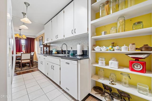 Detail Gallery Image 11 of 27 For 125 S Sierra Madre Bld #304,  Pasadena,  CA 91107 - 2 Beds | 2 Baths