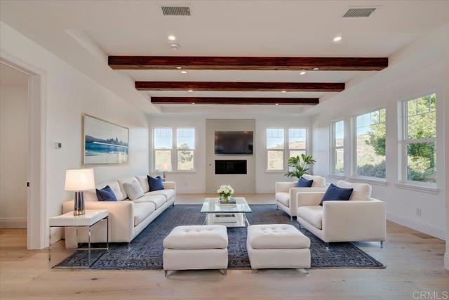 24321 Barona Mesa Road, Ramona CA: https://media.crmls.org/mediaz/77241894-717c-47d4-a053-8e081da5acfa.jpg