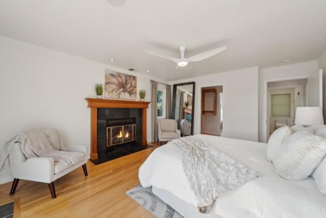 1619 Sunset Ridge Road, Los Gatos CA: https://media.crmls.org/mediaz/77241a08-9adb-4dbf-a3d4-fb051e04680e.jpg