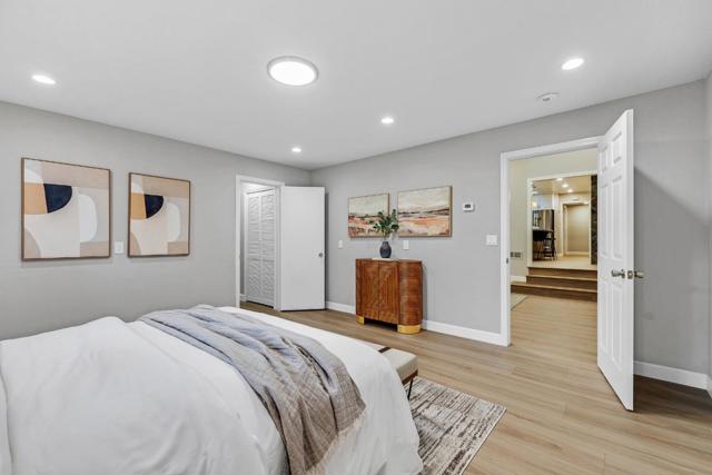 22562 Alcalde Road, Cupertino CA: https://media.crmls.org/mediaz/7725539a-5033-4639-b554-002e8c50409d.jpg