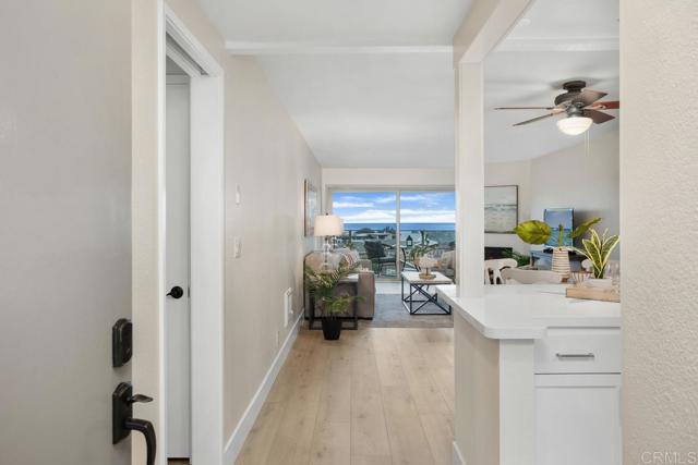 640 W Solana Circle, Solana Beach CA: https://media.crmls.org/mediaz/77265cc8-6d59-4eee-a975-008eb34e93d8.jpg