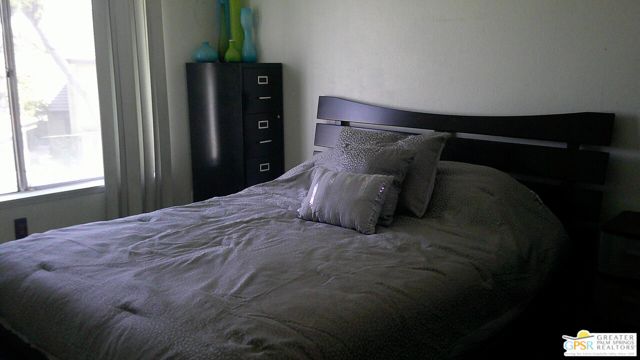 12689 Cypress Avenue, Chino CA: https://media.crmls.org/mediaz/77266597-9bd2-41a6-903d-dacddb955857.jpg