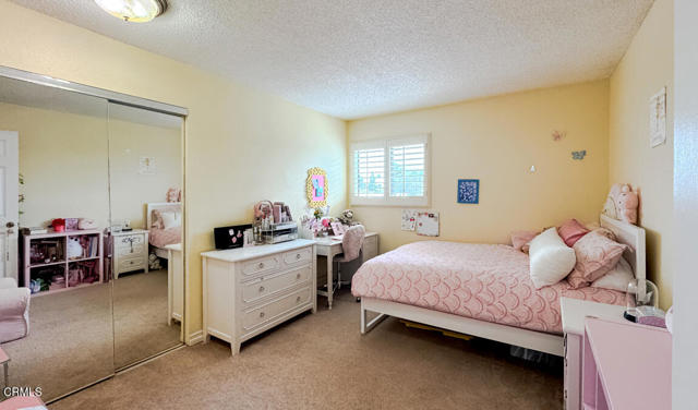 Detail Gallery Image 13 of 20 For 1745 Holly Dr #301,  Glendale,  CA 91206 - 3 Beds | 2 Baths