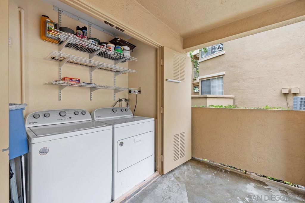 MLS #250039393SD image #33