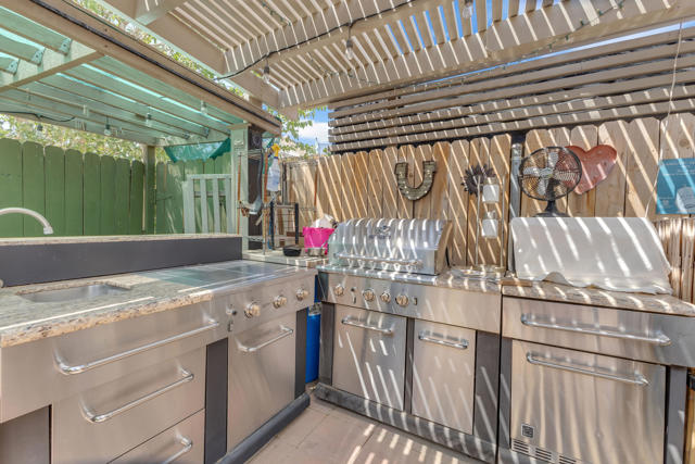 66750 12th Street, Desert Hot Springs CA: https://media.crmls.org/mediaz/7727069c-dd03-4ccd-855d-ab72b2c1663b.jpg