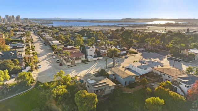 Detail Gallery Image 47 of 50 For 1004 W Walnut Ave., San Diego,  CA 92103 - 4 Beds | 3 Baths