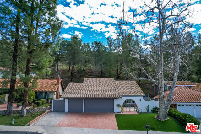 28824 Eagleton Street, Agoura Hills, California 91301, 5 Bedrooms Bedrooms, ,3 BathroomsBathrooms,Single Family Residence,For Sale,Eagleton,25499434