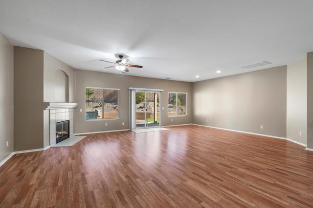 Image 8 of 50 For 83160 Shadow Hills Way