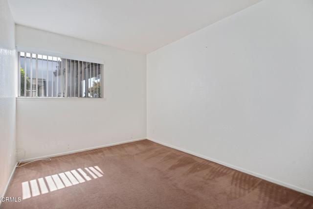 1310 Anza Court, Oxnard CA: https://media.crmls.org/mediaz/77296906-90a5-4477-b97a-3cf3546c445f.jpg