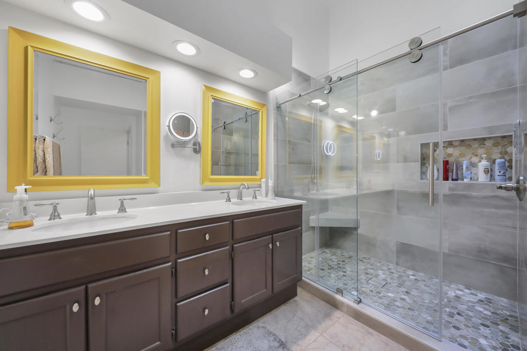 MLS #219137241DA image #2