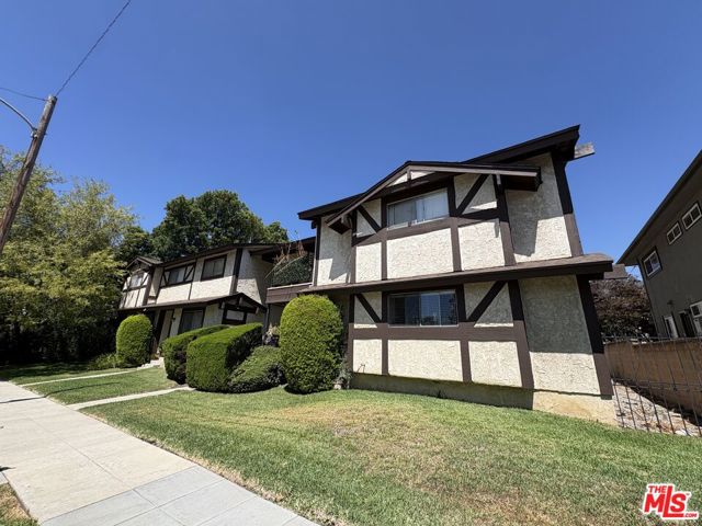 425 Linwood Avenue