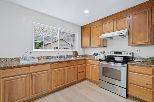 466 Prada Drive, Milpitas CA: https://media.crmls.org/mediaz/772b6ed4-bf1e-4cb1-8227-cb8ac504354f.jpg