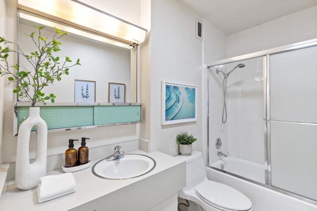 400 Davey Glen Road, Belmont CA: https://media.crmls.org/mediaz/772be0da-fff8-495c-88cd-8b1746cb1d80.jpg