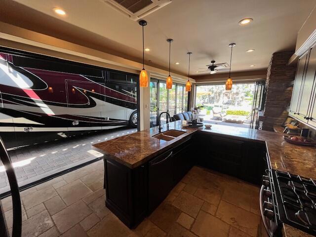 80501 Avenue 48, Indio CA: https://media.crmls.org/mediaz/772c16ee-5b51-4ea0-9067-a9eeec76ecf7.jpg