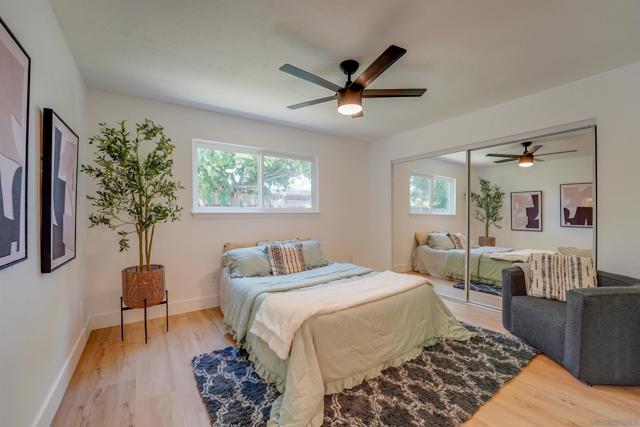 8896 Belfast Cir, San Diego CA: https://media.crmls.org/mediaz/772c23ad-3841-46b6-876d-3236dbbc0a44.jpg