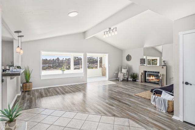 2010 W San Marcos Blvd #115, San Marcos CA: https://media.crmls.org/mediaz/772c698f-e098-4961-b117-fb317e0e52f7.jpg
