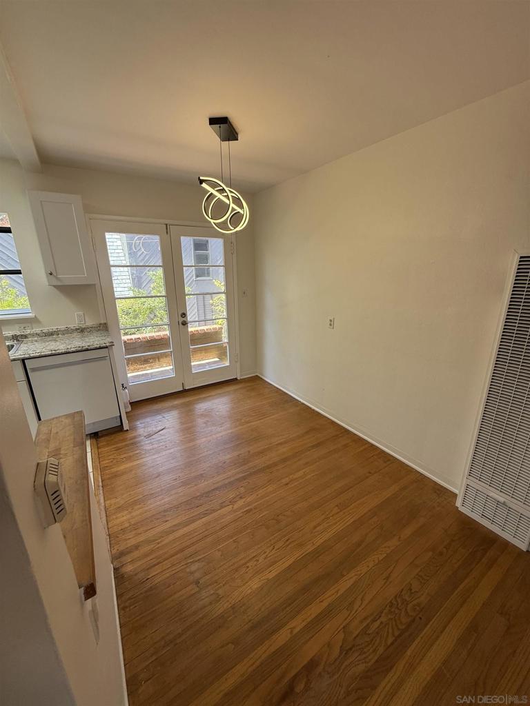 950 Stratford - photo 6