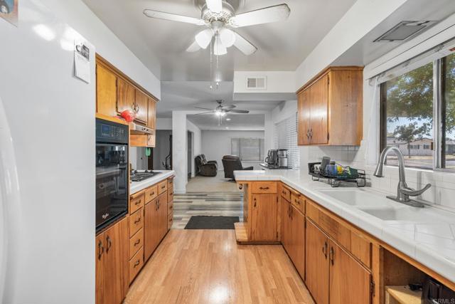 Image 11 of 27 For 1646 Cornell Avenue