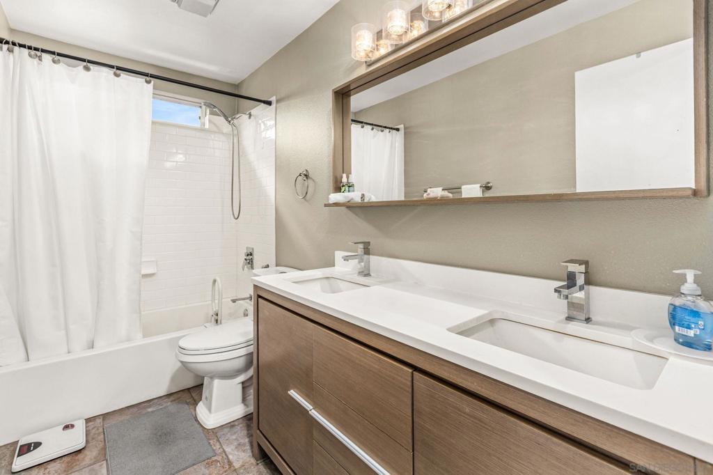 1756 Essex St. - photo 9