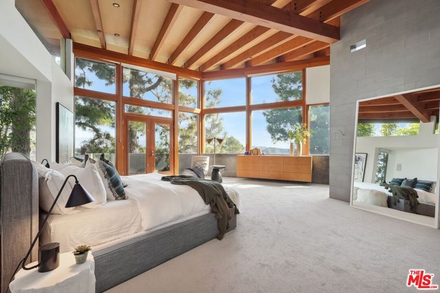 Drew Fenton | 2238 Stradella Road Los Angeles CA | MLS: 7146922