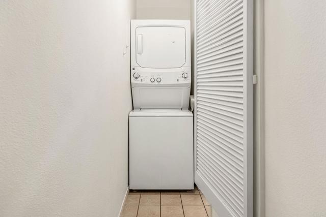 5366 Lake Murray Boulevard, La Mesa CA: https://media.crmls.org/mediaz/77304cbc-789d-4529-a401-e282be34aa1f.jpg