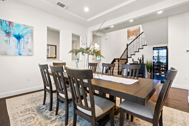 4440 Pine Mountain Way, Dublin CA: https://media.crmls.org/mediaz/7730c746-55b7-4121-bedc-391c1b8bf3ad.jpg