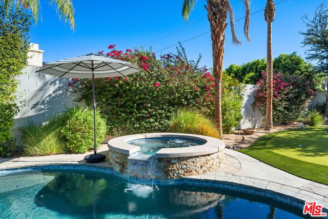8 Dickens Court, Rancho Mirage, CA 92270