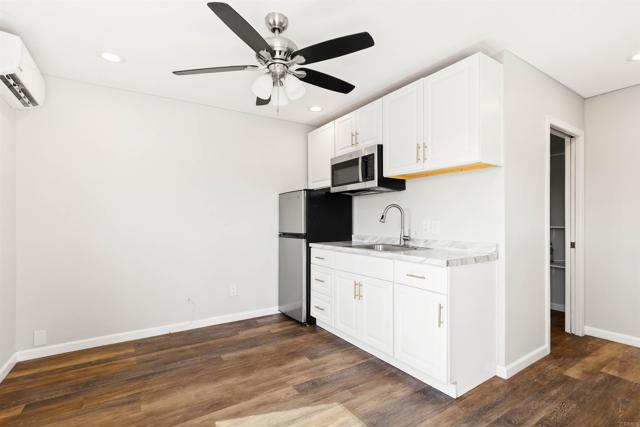 2394 Dryden Avenue, El Cajon CA: https://media.crmls.org/mediaz/77346d77-9728-4be4-a8ea-83385a96d5e3.jpg