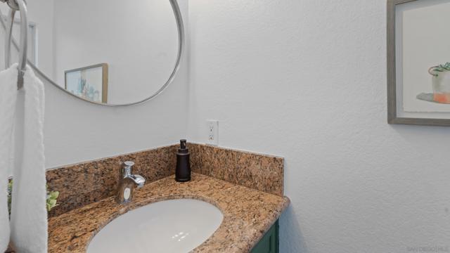 4580 Ohio St, San Diego CA: https://media.crmls.org/mediaz/77352310-da29-421f-ba16-496005be495c.jpg