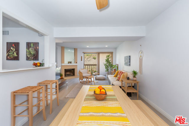 26004 ALIZIA CANYON Drive, D photo 7