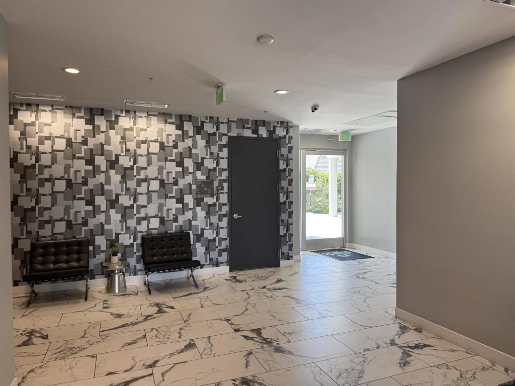 3100 6th Ave - photo 8