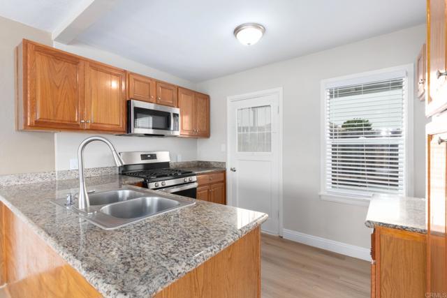 Detail Gallery Image 5 of 34 For 7610 Lansing Drive, Lemon Grove,  CA 91945 - 3 Beds | 2 Baths
