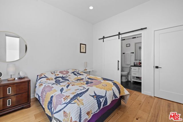 3170 Glenmanor Place, Los Angeles CA: https://media.crmls.org/mediaz/7738cb8a-feb2-4e2d-924b-25a7d91c1f7b.jpg