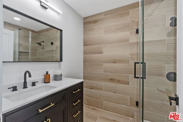 5413 Halbrent Avenue, Sherman Oaks CA: https://media.crmls.org/mediaz/7738e3dc-b957-4a9a-b13b-9cc5673f5a59.jpg