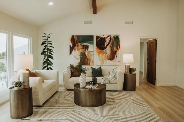 2143 Caminito San Martin, La Jolla CA: https://media.crmls.org/mediaz/773a1cbc-730b-4600-88ef-eb4204b75052.jpg