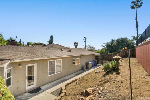 Detail Gallery Image 34 of 35 For 4331 Helix Canyon Dr, La Mesa,  CA 91941 - 3 Beds | 2 Baths