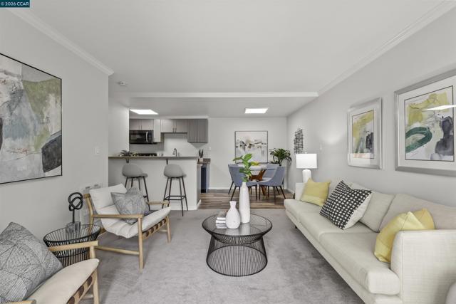 590 El Dorado Ave, Oakland CA: https://media.crmls.org/mediaz/773b9237-dacd-4f1f-9a1a-35546c353006.jpg