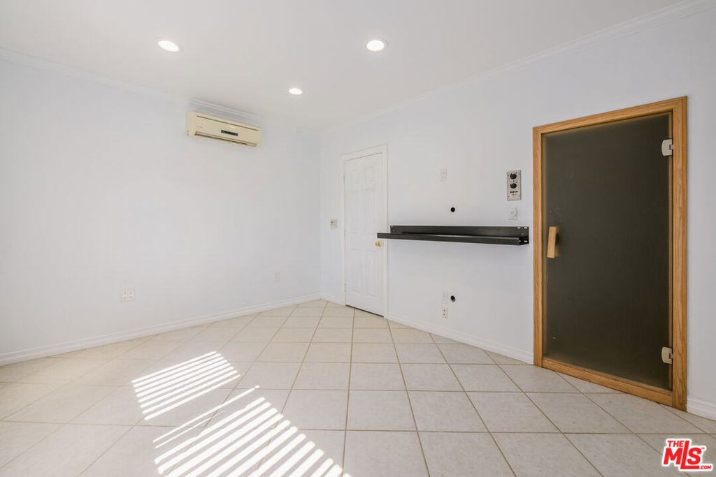 MLS #25593237 image #51