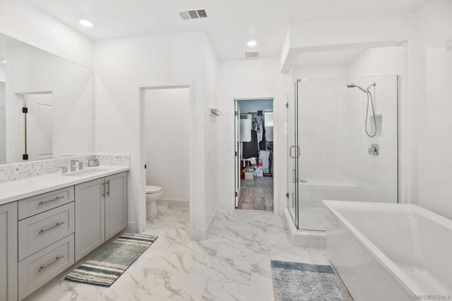 Image 24 of 37 For 15447 Van Lodensteyn Way