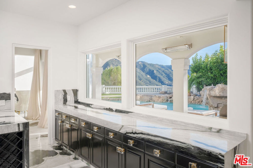 MLS #26854335 image #9