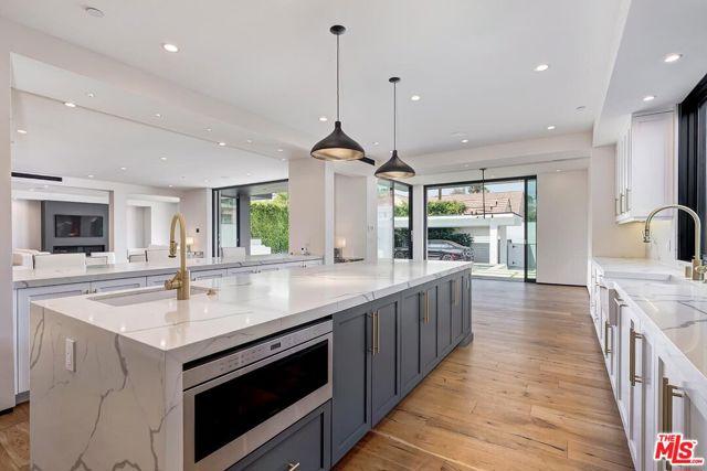 6115 W 6th Street, Los Angeles CA: https://media.crmls.org/mediaz/773ce7e5-3f23-4010-a160-b432ea84906c.jpg