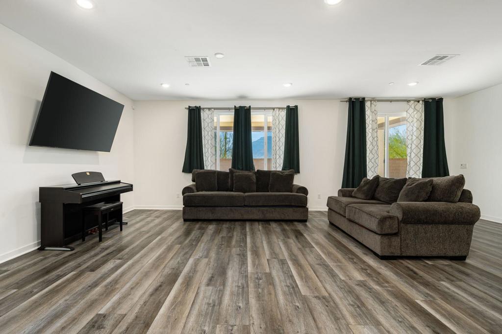 MLS #219137284DA image #9