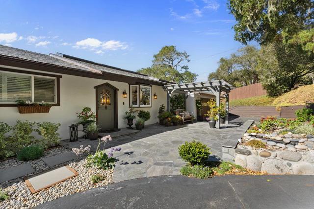 15 Mentone Road, Carmel CA: https://media.crmls.org/mediaz/773e9513-2c1b-47d6-99f3-1798f2009de2.jpg