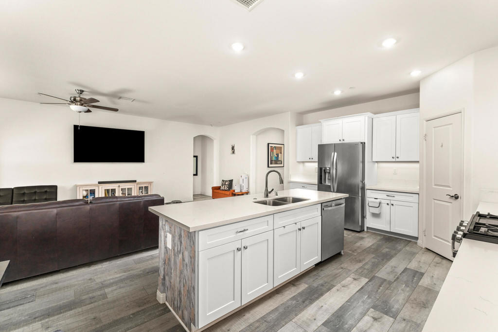 81364 Monet Court