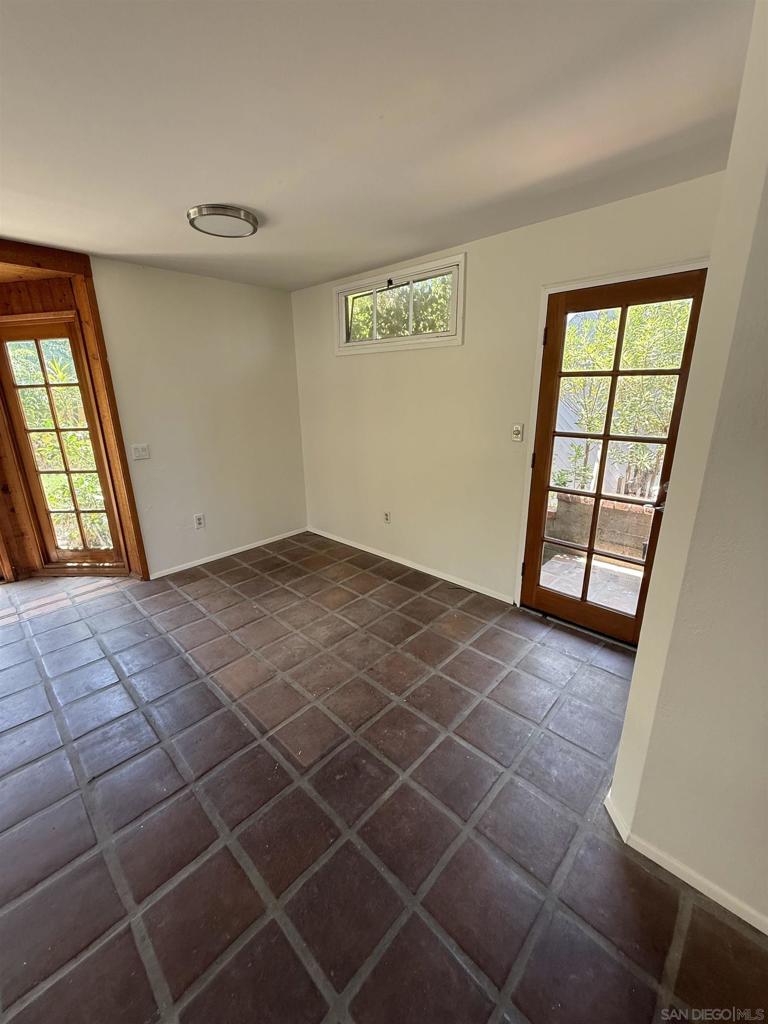 950 Stratford - photo 9